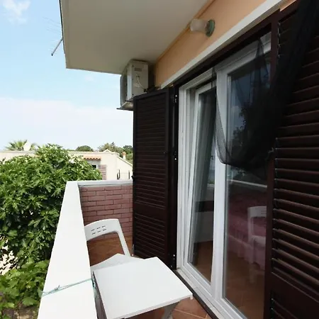 With A Parking Space - Gonar, Rab - 4999 Supetarska Draga