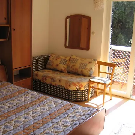 Apartment With A Parking Space - Gonar, Rab - 4999 *