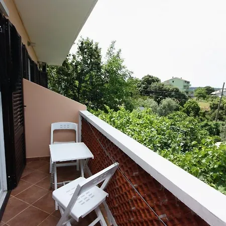 Apartment With A Parking Space - Gonar, Rab - 4999