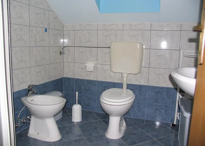 Apartman With Parking Space - Gonar, Rab - 4999